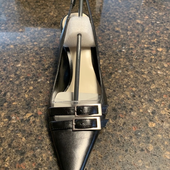 Shoes - Picture 12 of 15